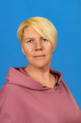Воспитатель Комкова Марина Александровна Воспитатель Комкова Марина Александровна